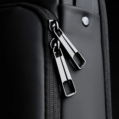 BlastBag® Şifreli Göğüs Çantası